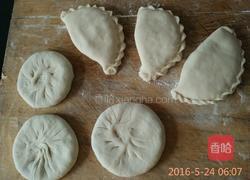 猪肉香葱馅饼的做法图解4