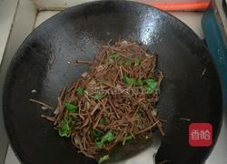 炒蕨菜的做法图解4