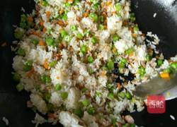 鲜蔬蛋炒饭的做法图解6