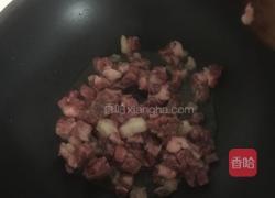 牛肉泡菜炒饭的做法图解3