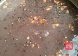 黑豆核桃粥的做法图解5