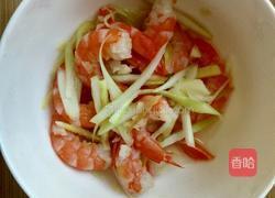 虾仁牛肉萝卜丸子汤的做法图解2