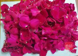 玫瑰花酱的做法图解1