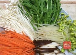 牛肉石锅拌饭的做法图解1