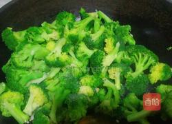 蒜蓉蚝油西兰花的做法图解5