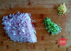 猪肉圆葱馅饼的做法图解2