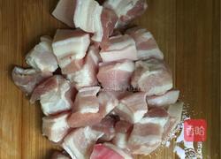 干豆角木耳红烧肉的做法图解1