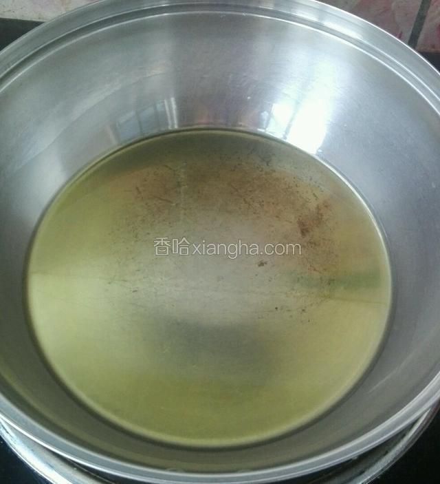 放入大量的油