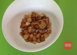 杏仁红枣椰汁马蹄糕的做法图解1