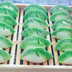 翡翠白菜饺子的做法[图]