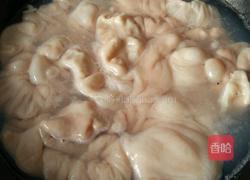 爆炒酱肥肠的做法图解2