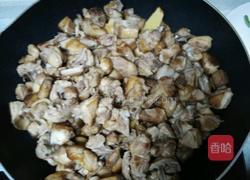 鸭子烧萝卜的做法图解1