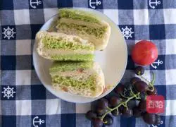 Illustration of two-color hair cake 7