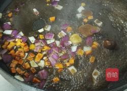 家常炖黄花鱼的做法图解8