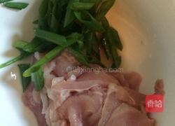 瘦肉河粉的做法图解1