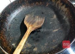 茄汁炒薯片的做法图解3