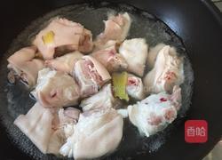 酸甜猪蹄的做法图解2