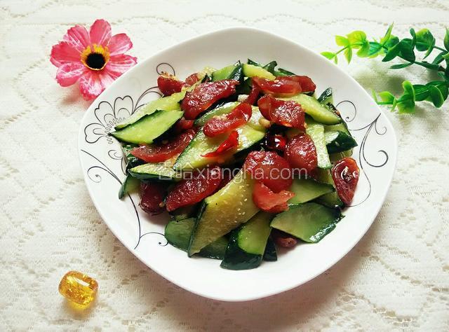 黄瓜炒腊肠