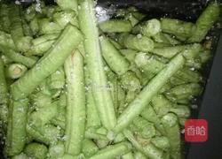 自制酸豆角的做法图解2