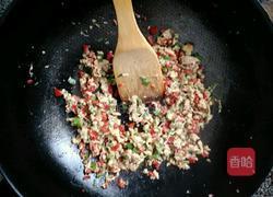 辣椒炒鸡蛋的做法图解5