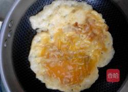 银鱼炒鸡蛋的做法图解3