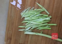 酸辣空心菜梗的做法图解2