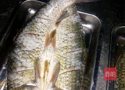 万州烤鱼的做法图解1