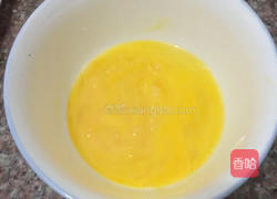 洋葱炒鸡蛋的做法图解3