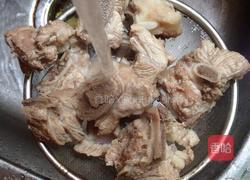 苦瓜黄豆排骨汤的做法图解5