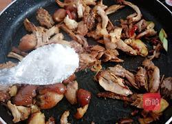 尖椒炒猪肘的做法图解7