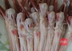 椒盐鸭舌的做法图解1