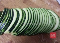 嫩南瓜炒鸡蛋的做法图解2