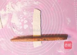 香肠一口酥的做法图解3