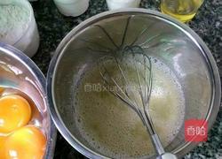 电饭锅蛋糕的做法图解2