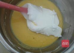 迷彩戚风肉松蛋糕卷的做法图解5