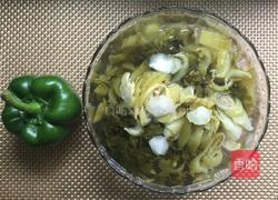 酸菜炒猪肚的做法图解2