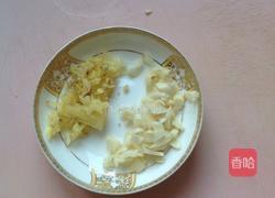 东北小笨鸡炖蘑菇的做法图解4