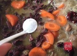 东北小笨鸡炖蘑菇的做法图解17