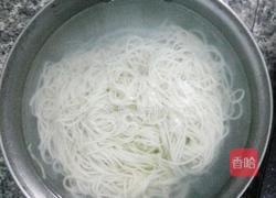 凉拌面的做法图解1
