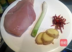 红油鸡丝的做法图解1