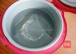 红豆粗粮粥的做法图解2