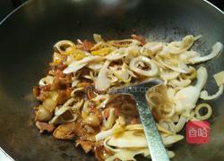 笋与肉爆香的做法图解6