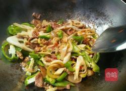 笋与肉爆香的做法图解7