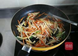 五彩茄丝的做法图解7