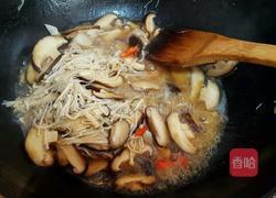 蒜香烧菌菇的做法图解7