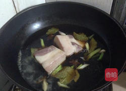梅菜扣肉的做法图解3