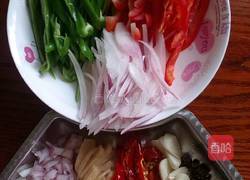 双色牛肉丝的做法图解4