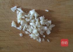 牛肉炒马铃薯丝。的做法图解2