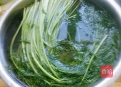 猪肉茴香馅饺子的做法图解1