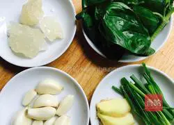 Illustration of how to make Taiwanese three-cup chicken 2